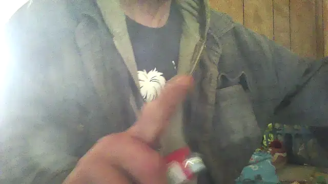 Snapshot of luke_thighwalker2469 chatting on 11/30/25, 08:57 luke thighwalker2469 online show from 11/30/25, 08:57