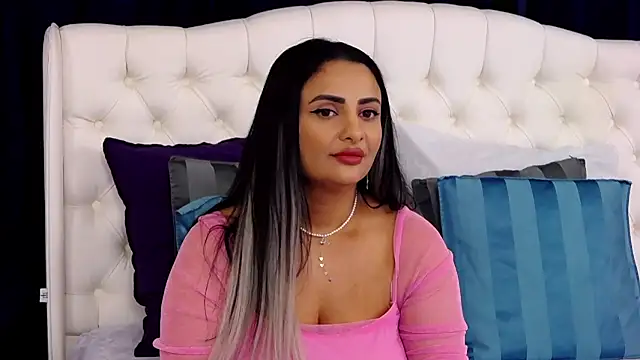 MayaJansen online show from 12/10/24, 06:49