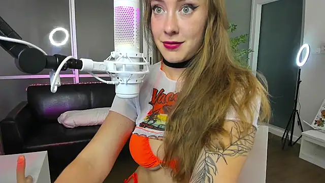 AngelPaull online show from 12/16/24, 12:15