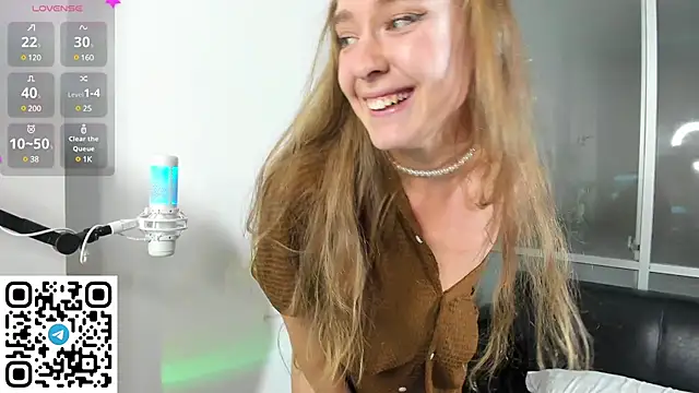 AngelPaull online show from 12/22/24, 12:39