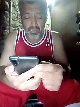 Snapshot of rodrig6987_1 chatting on 10/11/25, 03:28 rodrig6987 1 online show from 10/11/25, 03:28