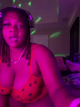 Naughty4Gifters27 online show from 06/16/26, 12:02