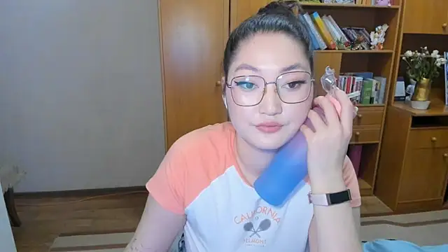 Snapshot of nliki4506 chatting on 02/28/25, 12:43 nliki4506 online show from 02/28/25, 12:43