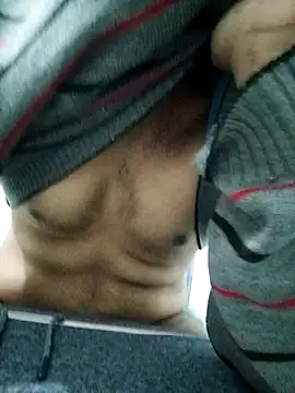 Snapshot of nikindian2024 chatting on 01/28/25, 03:25 nikindian2024 online show from 01/28/25, 03:25