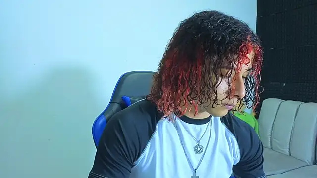 Demitryo online show from 09/19/25, 04:14