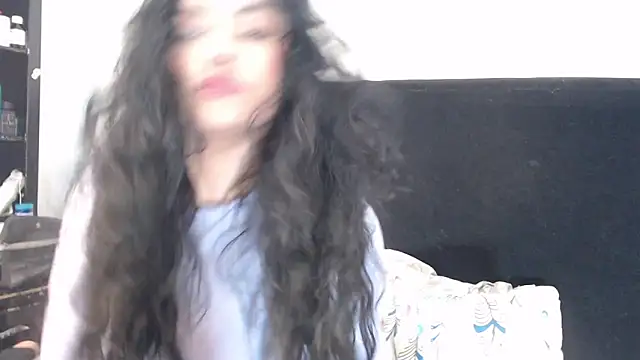 lolaa staars online show from 02/09/25, 03:00