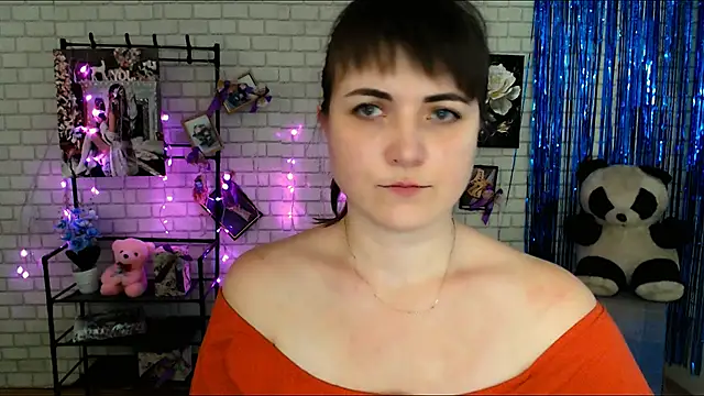 Darina M  online show from 01/30/25, 11:55