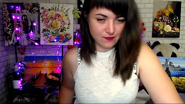 Darina M  online show from 09/28/25, 04:51