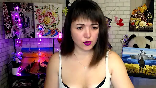 Darina M  online show from 11/11/25, 03:06