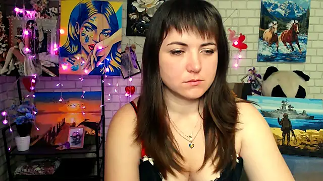 Snapshot of Darina_M_ chatting on 02/05/26, 05:34 Darina M online show from 02/05/26, 05:34
