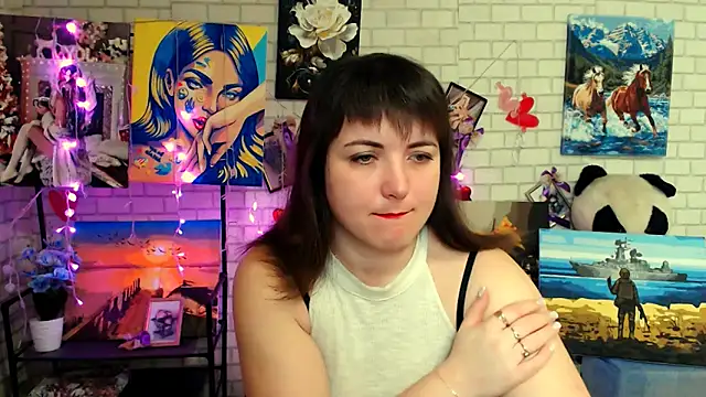 Snapshot of Darina_M_ chatting on 02/11/26, 05:23 Darina M online show from 02/11/26, 05:23