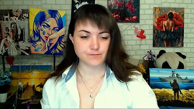 Snapshot of Darina_M_ chatting on 04/02/26, 04:32 Darina M online show from 04/02/26, 04:32