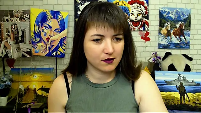 Snapshot of Darina_M_ chatting on 04/05/26, 04:42 Darina M online show from 04/05/26, 04:42