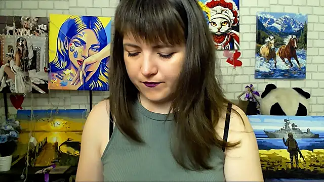Snapshot of Darina_M_ chatting on 04/15/26, 04:30 Darina M online show from 04/15/26, 04:30