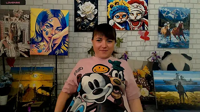 Snapshot of Darina_M_ chatting on 04/29/26, 04:49 Darina M online show from 04/29/26, 04:49