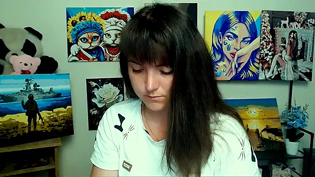 Snapshot of Darina_M_ chatting on 06/18/26, 04:46 Darina M online show from 06/18/26, 04:46