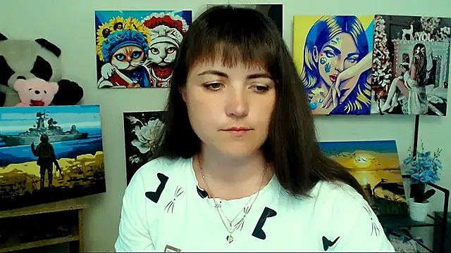 Darina M  online show from 06/18/26, 09:14