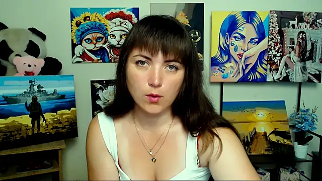 Darina M  online show from 06/23/26, 04:21