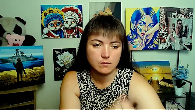 Darina M  online show from 07/07/26, 04:37