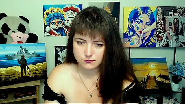 Darina M  online show from 07/15/26, 04:40