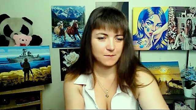 Darina M  online show from 07/19/26, 04:38