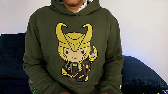 Snapshot of Elliee_ chatting on 12/05/25, 12:36 Elliee online show from 12/05/25, 12:36