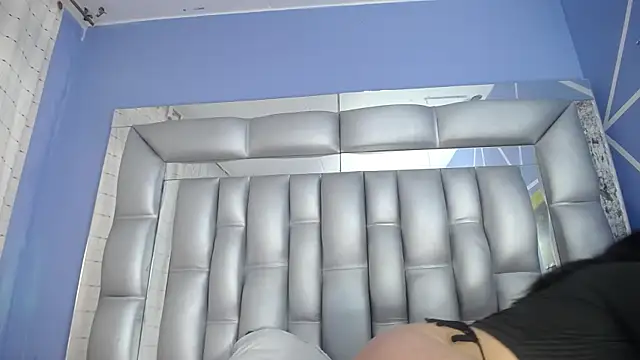 angelina ny online show from 01/17/25, 08:44