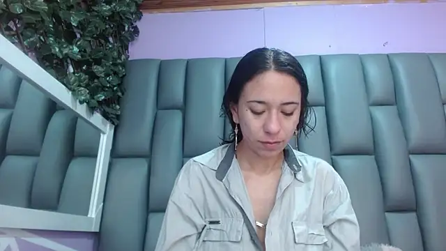 angelina ny online show from 09/30/25, 02:00