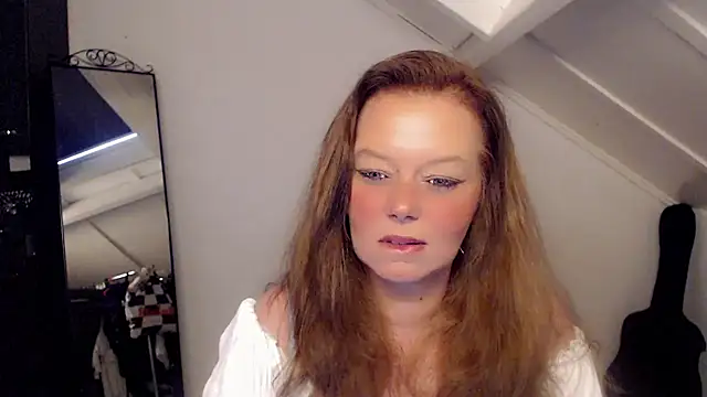 roxanna24 online show from 03/15/26, 04:02