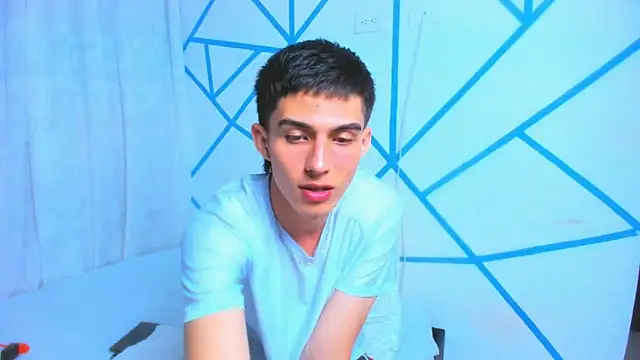 liam scott77 online show from 11/02/25, 01:08