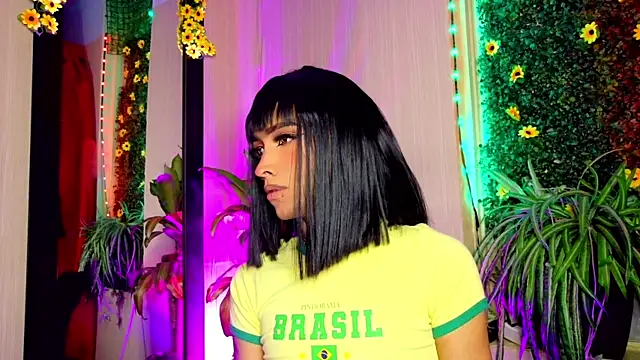 Micaela Rangel online show from 10/04/25, 03:48