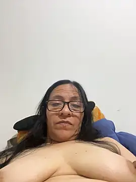 Freya Artemisa online show from 12/10/24, 10:49