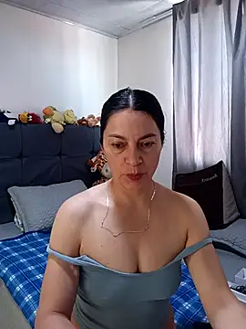 renata hot1 online show from 04/30/26, 06:36