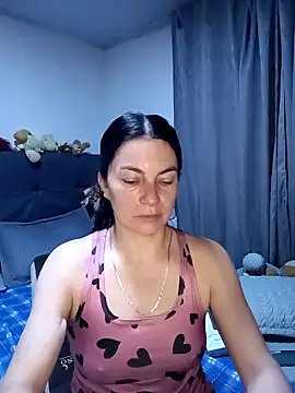 renata hot1 online show from 05/02/26, 01:10