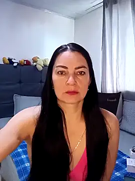 renata hot1 online show from 05/12/26, 07:22