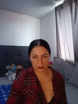 renata hot1 online show from 06/30/26, 07:04