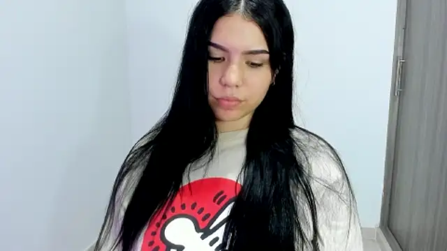 Snapshot of Natasha_su_ chatting on 10/10/25, 08:30 Natasha su online show from 10/10/25, 08:30