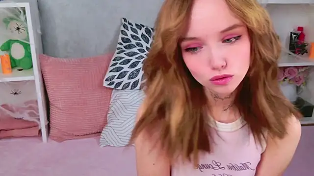 b4by LoL1 online show from 11/09/25, 06:06