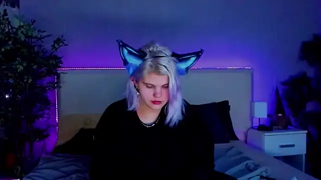 JoannLowe online show from 12/14/24, 11:34