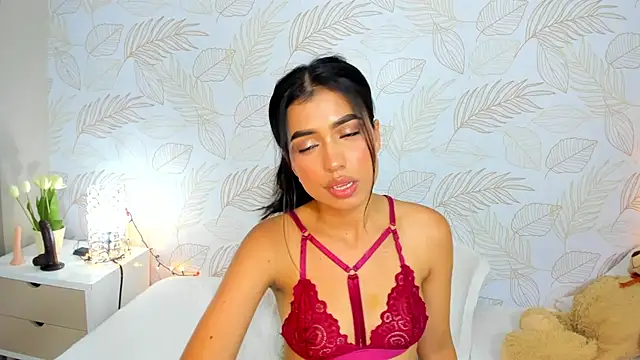 TianaReedd online show from 12/14/24, 03:04