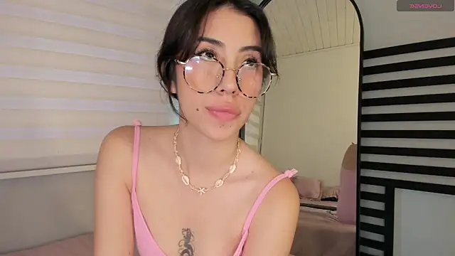 Catyloves online show from 10/06/25, 09:34