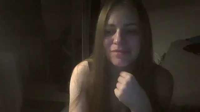 Snapshot of AnnaDiamond1 chatting on 09/27/25, 10:59 AnnaDiamond1 online show from 09/27/25, 10:59