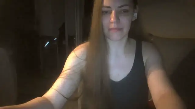 Snapshot of AnnaDiamond1 chatting on 10/07/25, 09:34 AnnaDiamond1 online show from 10/07/25, 09:34