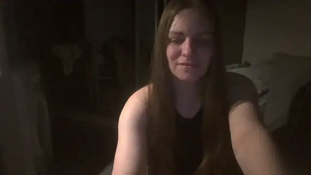 Snapshot of AnnaDiamond1 chatting on 10/25/25, 10:37 AnnaDiamond1 online show from 10/25/25, 10:37