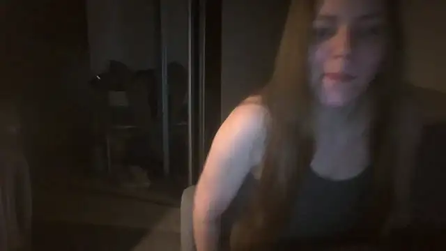 Snapshot of AnnaDiamond1 chatting on 10/29/25, 11:17 AnnaDiamond1 online show from 10/29/25, 11:17