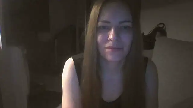 Snapshot of AnnaDiamond1 chatting on 11/08/25, 11:58 AnnaDiamond1 online show from 11/08/25, 11:58