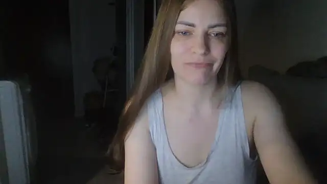 AnnaDiamond1 online show from 06/08/26, 01:28