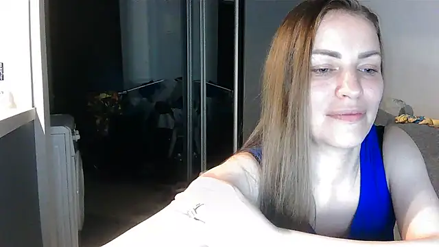 AnnaDiamond1 online show from 07/02/26, 10:38