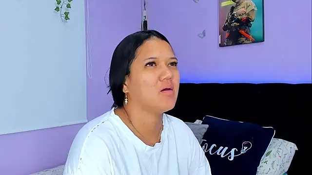 sara mendez2 online show from 12/27/24, 11:21