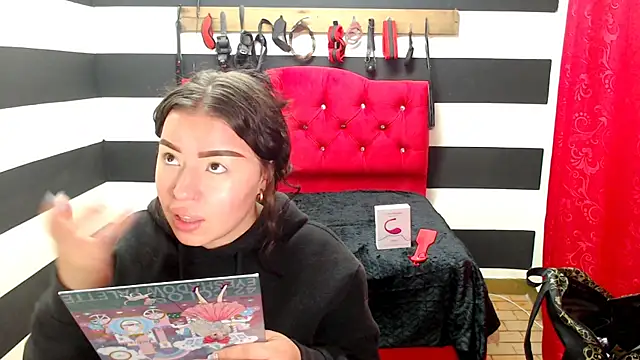 Marian Ran online show from 12/07/24, 02:20